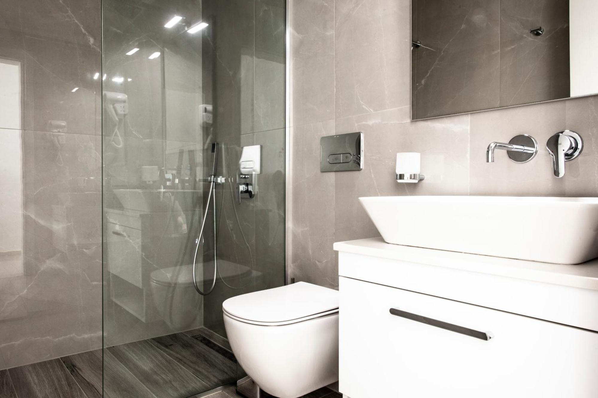 Ionio Rooms Himare Exterior foto