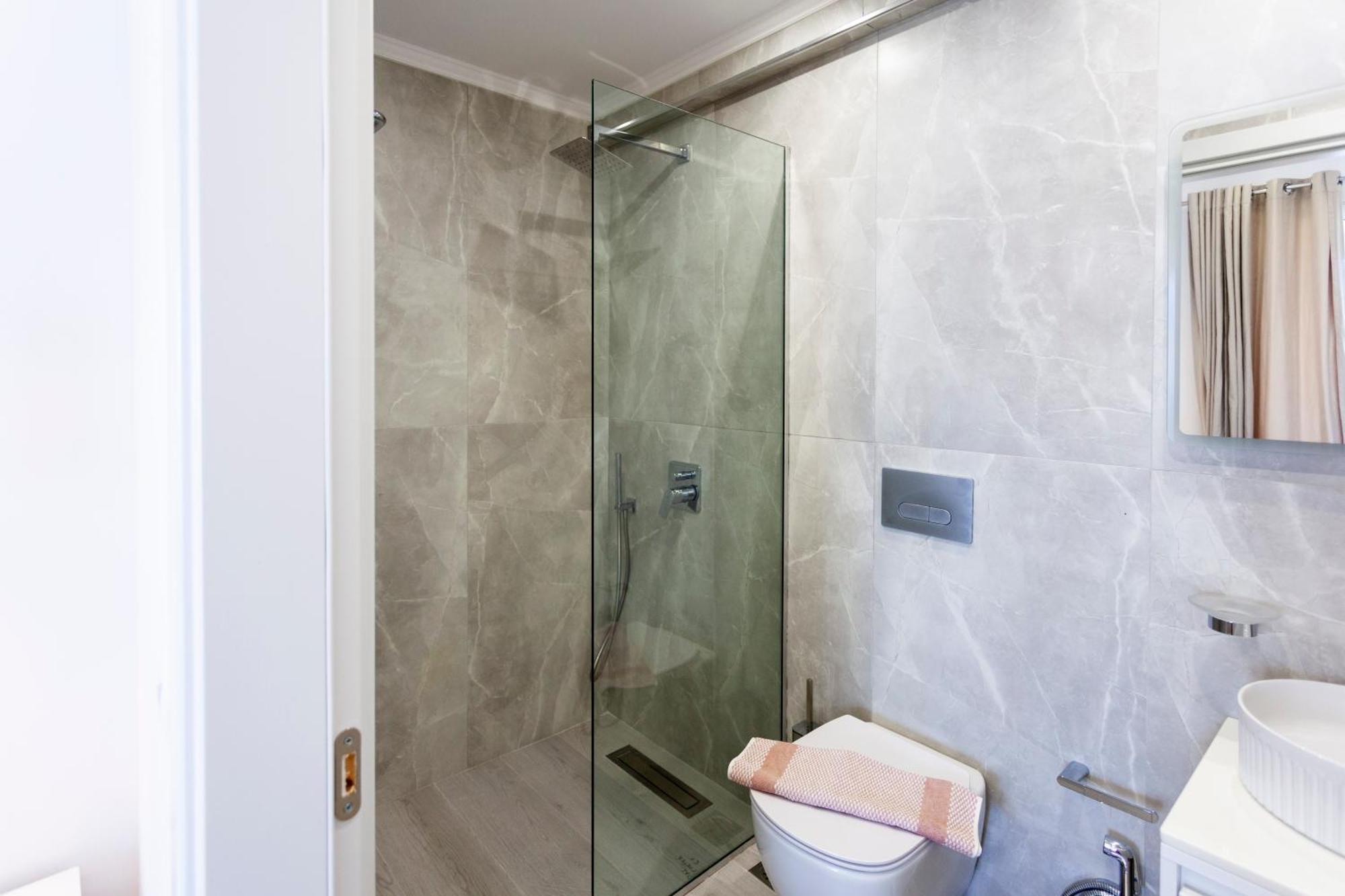 Ionio Rooms Himare Exterior foto