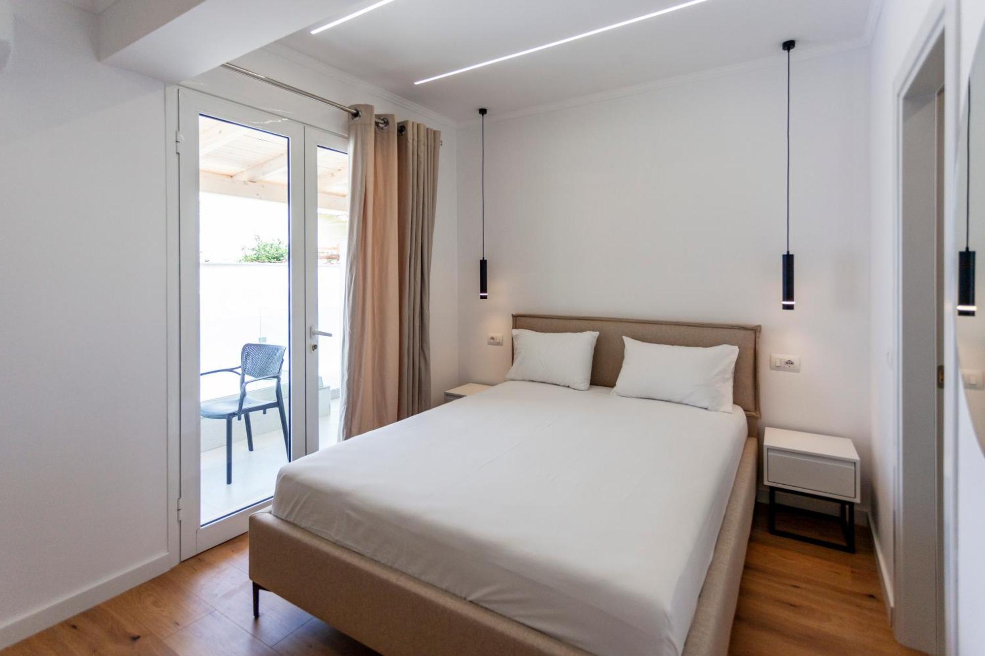 Ionio Rooms Himare Exterior foto